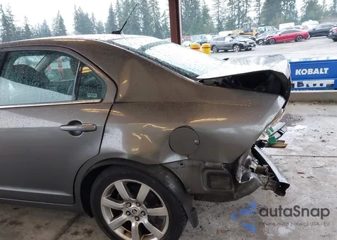 2010 Mercury Milan Premier из США, поврежденный, VIN 3MEHM0JA6AR653690